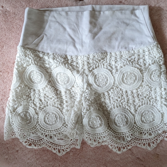 Bought at Thyme maternity pants xxs and XS - Picture 7 of 13